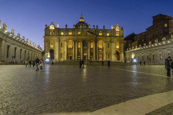 51 - Basilica y plaza de San Pedro